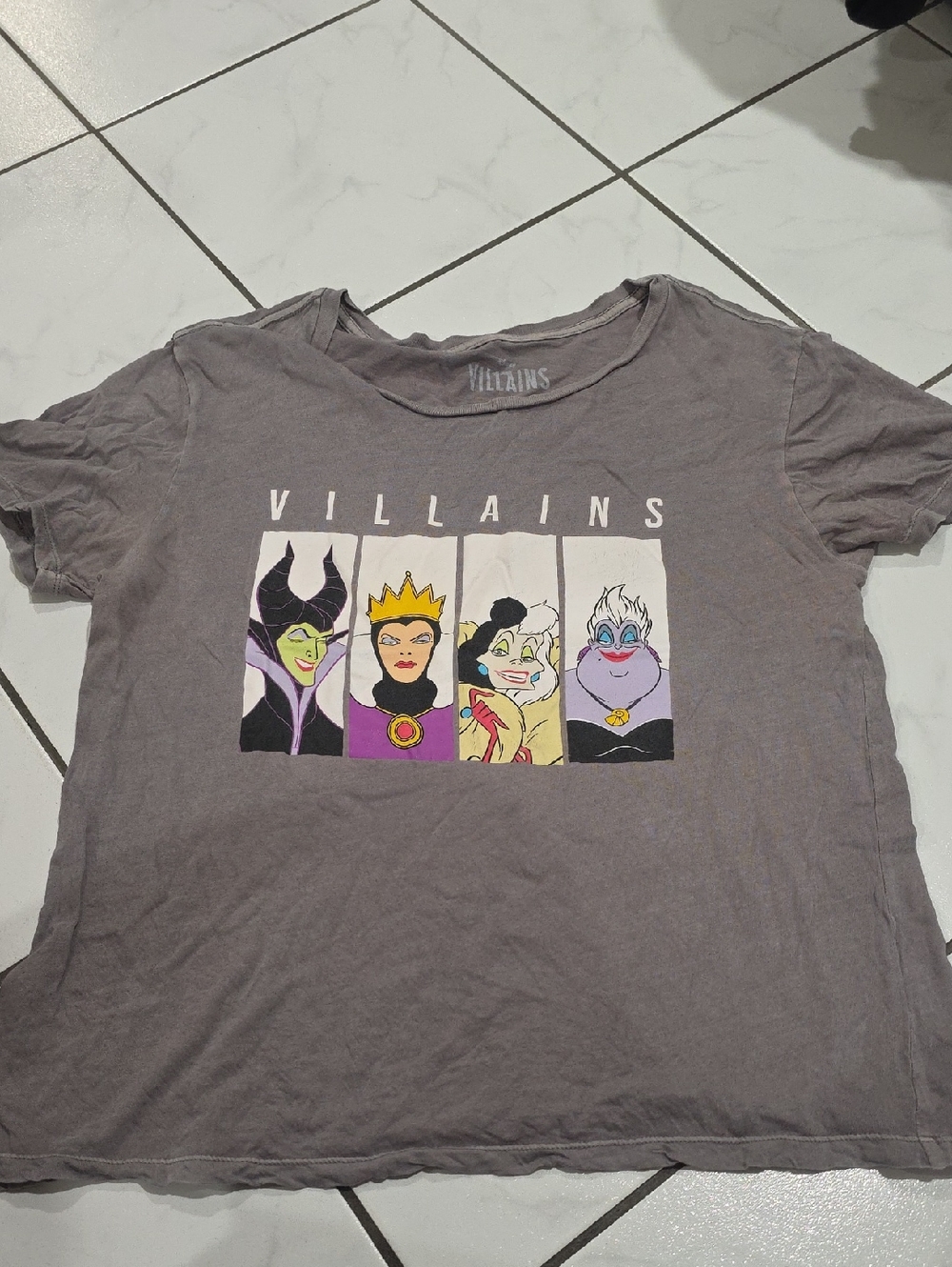 Disney Villains Logo Tee - Gray
